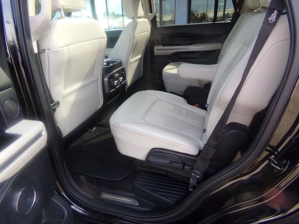 Used 2021 Ford Expedition Platinum image 26
