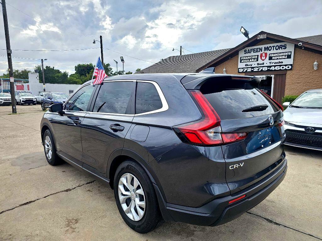 Used 2024 Honda CR-V LX image 4