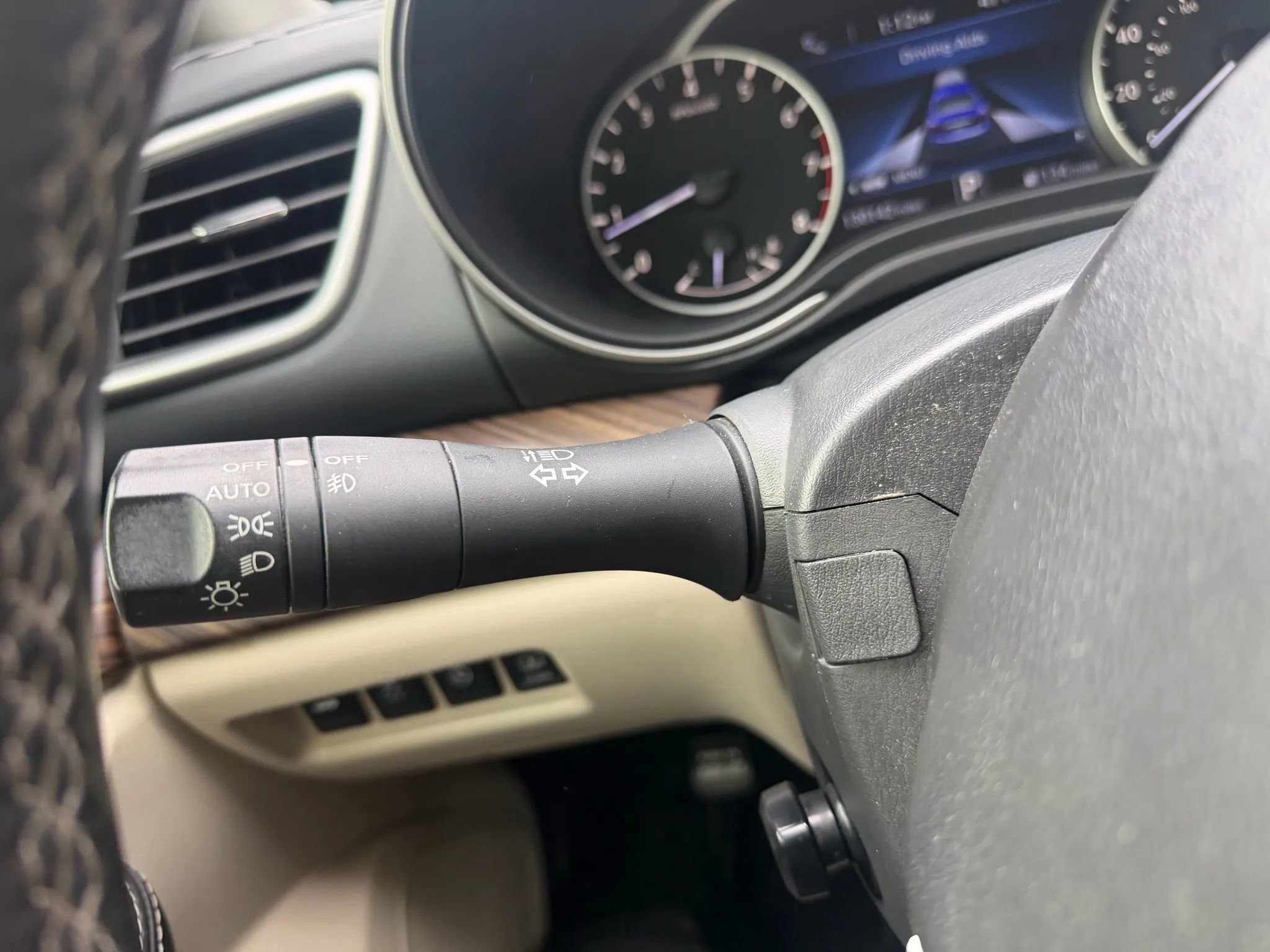 Used 2017 Nissan Maxima Platinum w/ Medallion Package image 24