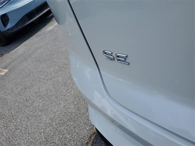 New 2026 Volkswagen Atlas Cross Sport SE image 7