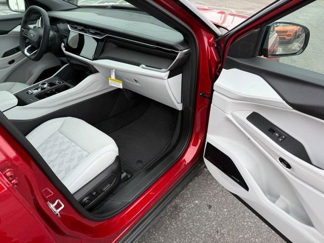 New 2026 Jeep Cherokee Overland image 17