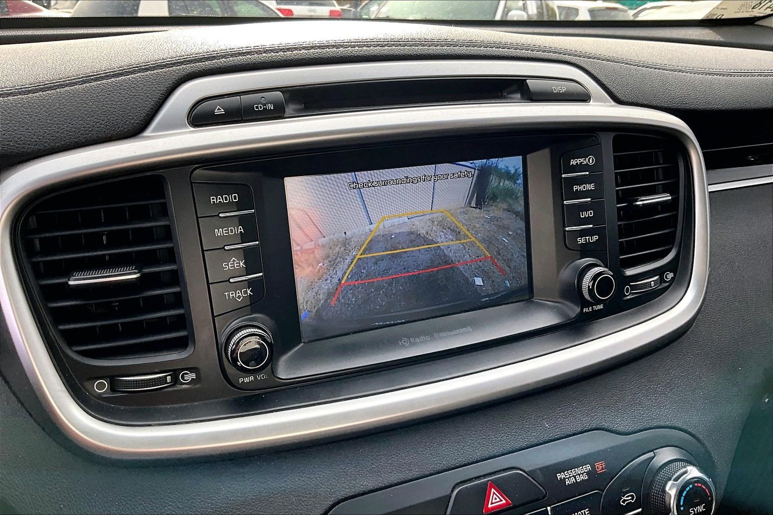 Used 2018 Kia Sorento FWD image 21