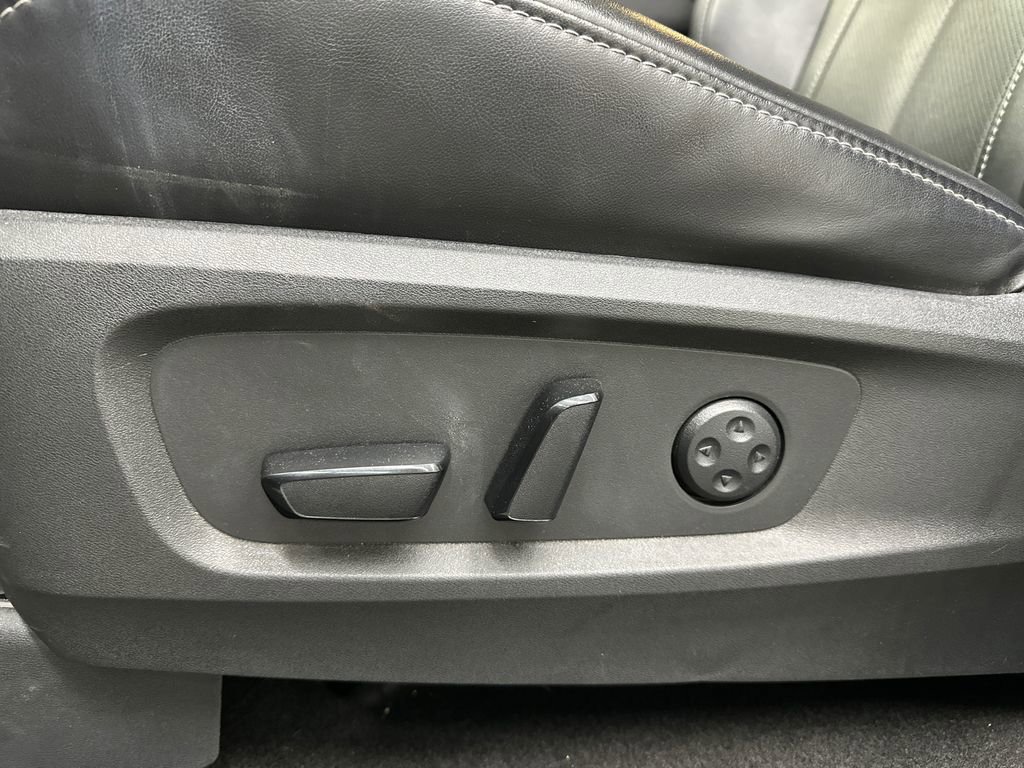 Used 2023 INFINITI QX60 Luxe w/ Cargo Package AWD/4WD image 10