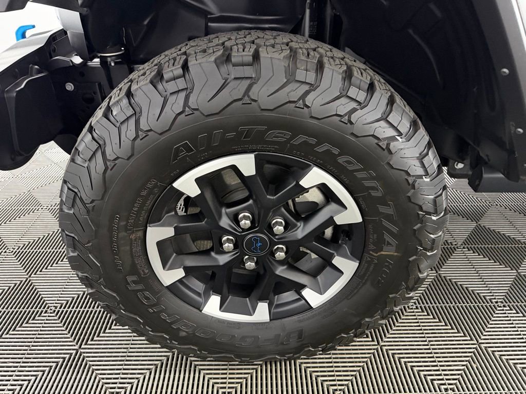 Used 2024 Jeep Wrangler Unlimited Rubicon 4xe w/ Safety Group AWD/4WD image 12