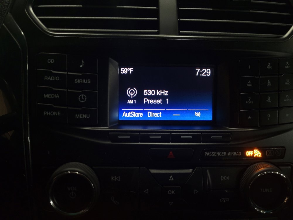 Used 2017 Ford Explorer XLT image 25