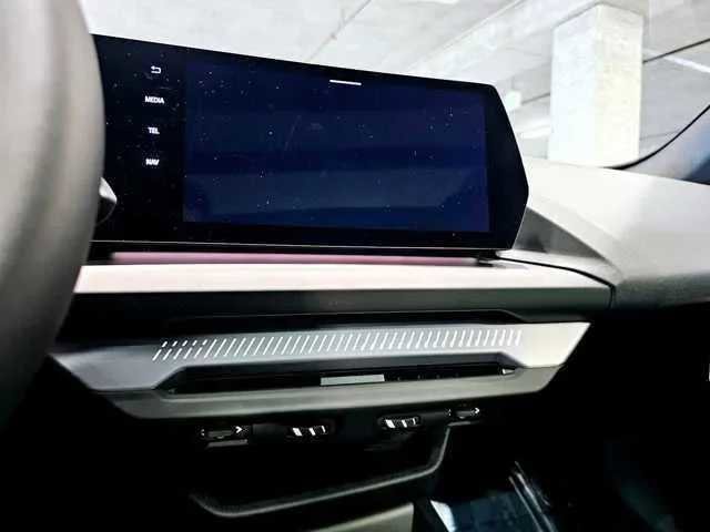 Certified 2025 BMW 228i xDrive w/ Premium Package AWD/4WD image 16