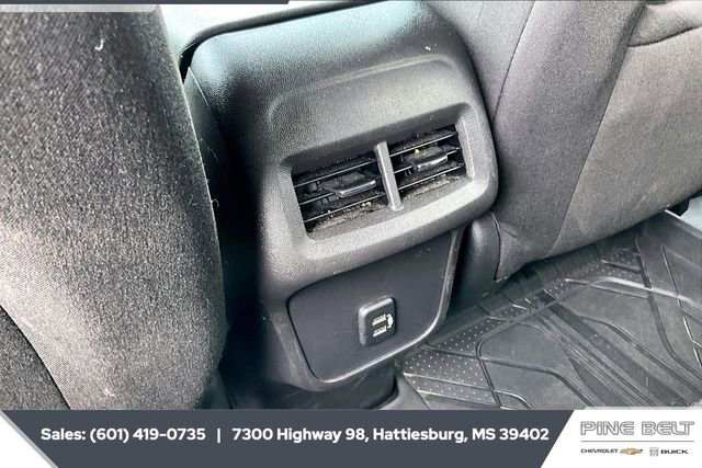 Used 2024 Chevrolet Equinox LT image 23