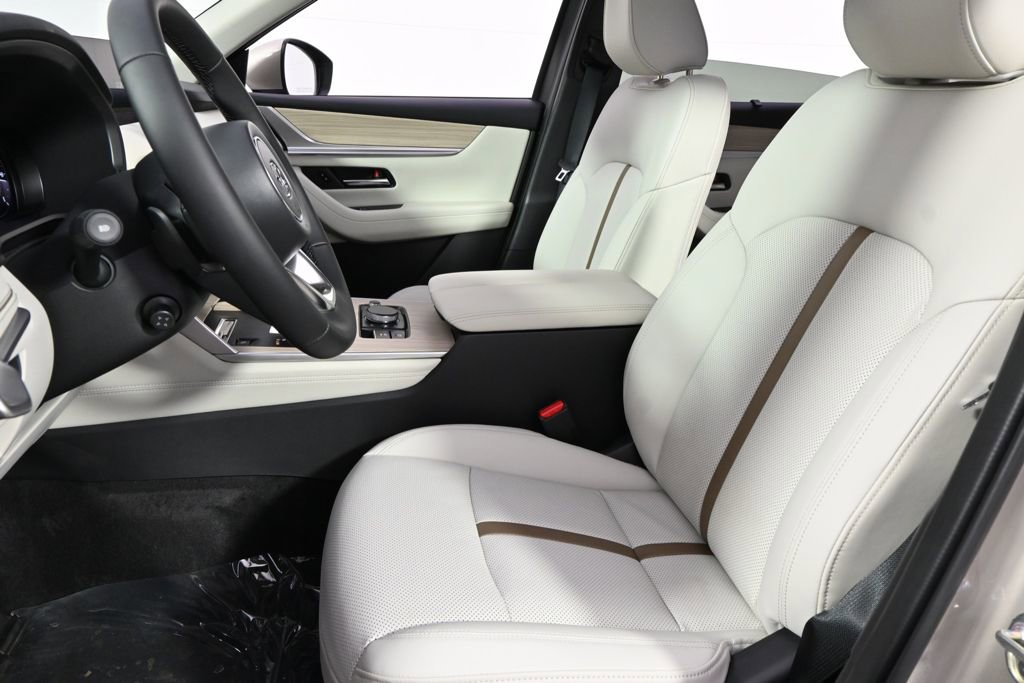 New 2026 MAZDA CX-90 Plug-In Hybrid w/ Premium Plus image 13