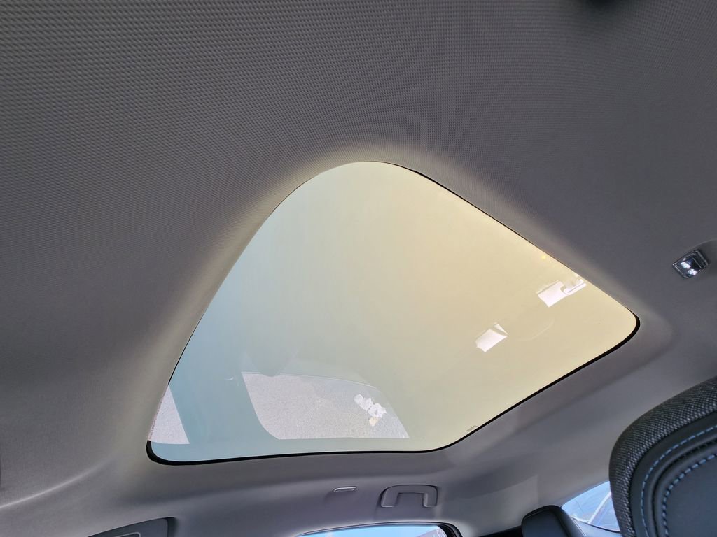 New 2026 Nissan Leaf Platinum+ w/ Cargo Package (Platinum+) image 28