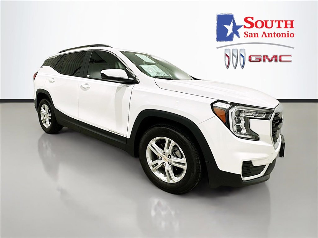 Used 2023 GMC Terrain SLE w/ Driver Convenience Package image 1