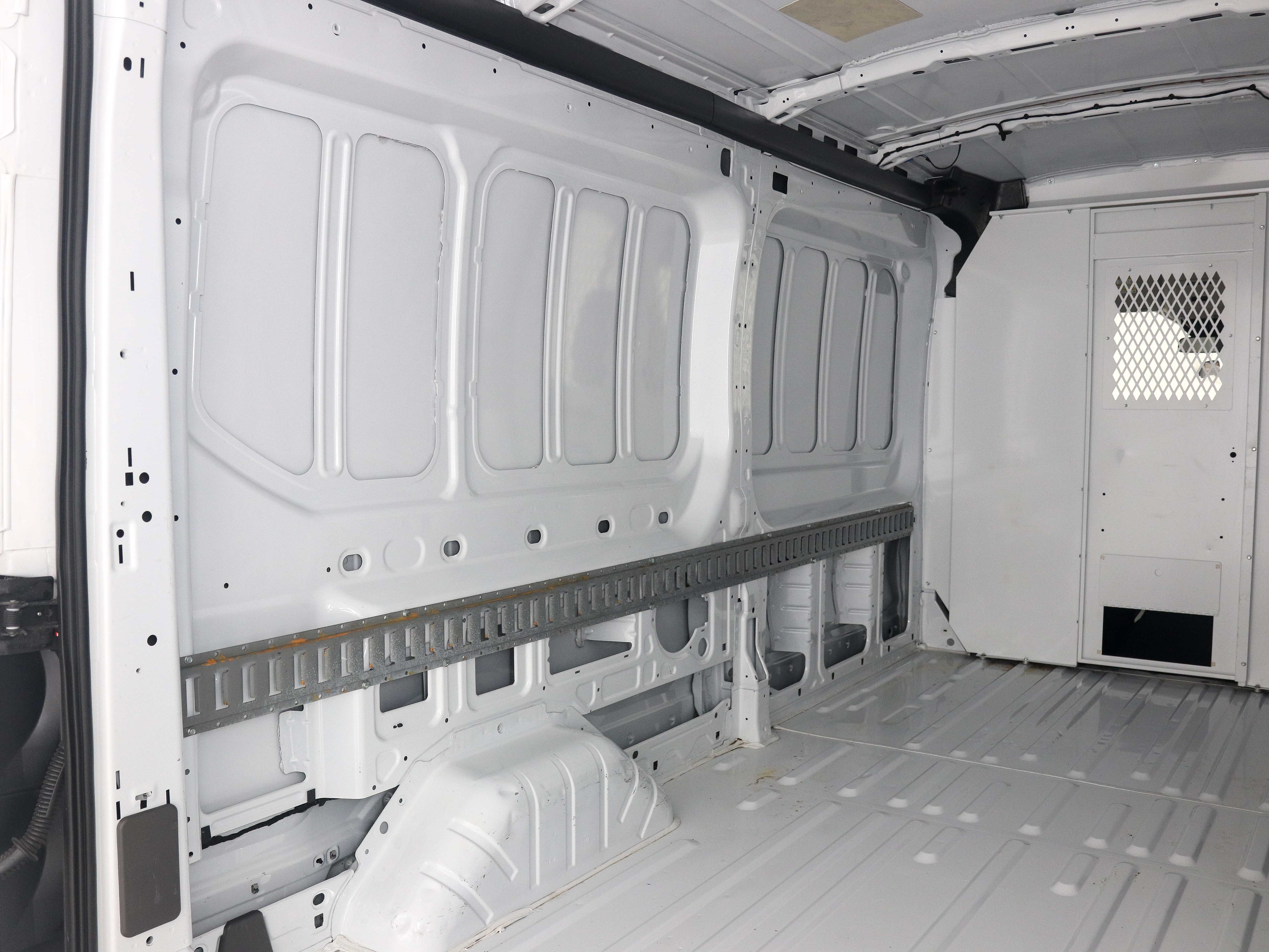 Used 2022 Ford Transit 250 Medium Roof RWD image 13