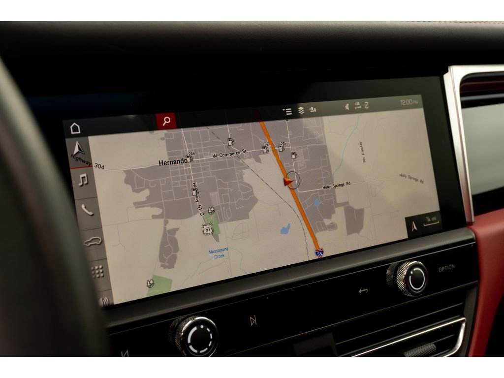 Used 2023 Porsche Macan Turbo AWD/4WD image 26