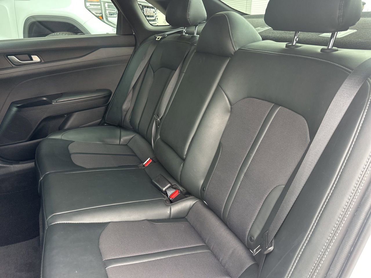 Used 2022 Kia K5 GT-Line image 12