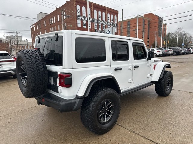 Used 2024 Jeep Wrangler Unlimited Rubicon image 5