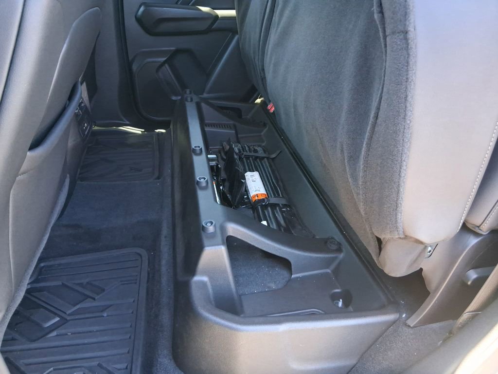 Used 2023 Chevrolet Colorado LT w/ LT Convenience Package III AWD/4WD image 25