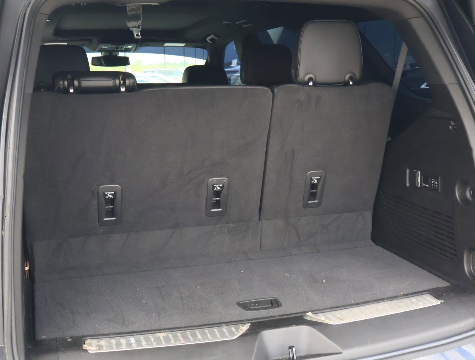Used 2022 Chevrolet Tahoe RST w/ Luxury Package RWD image 26