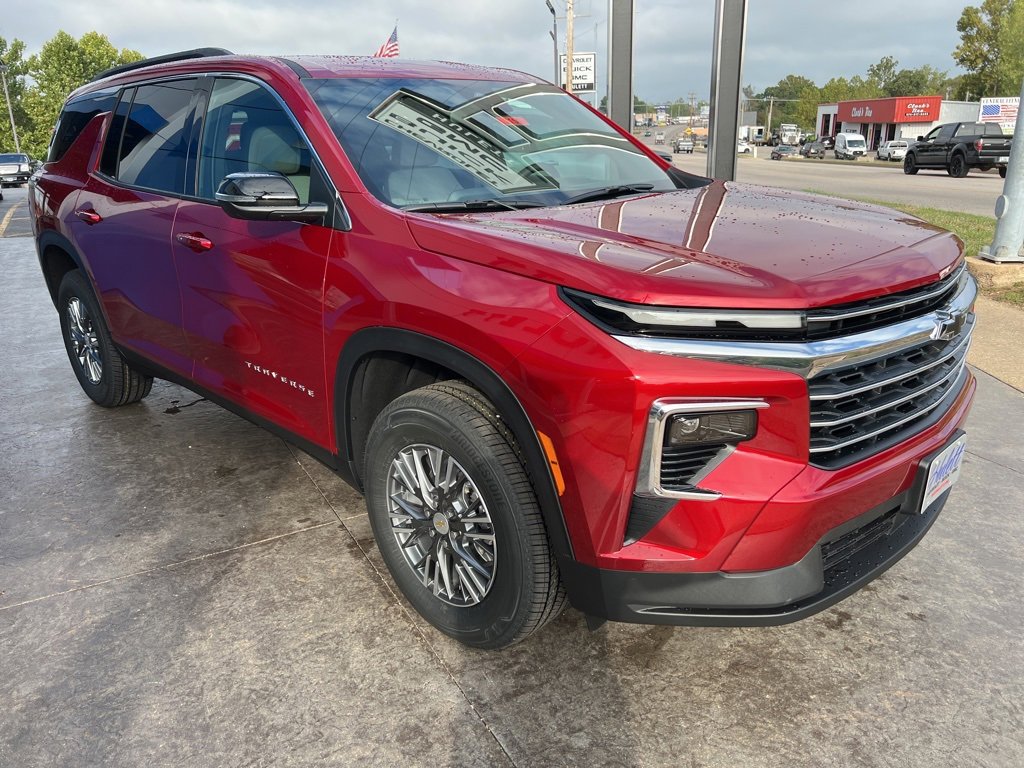 New 2026 Chevrolet Traverse LT w/ LPO, Floor Liner Package image 6