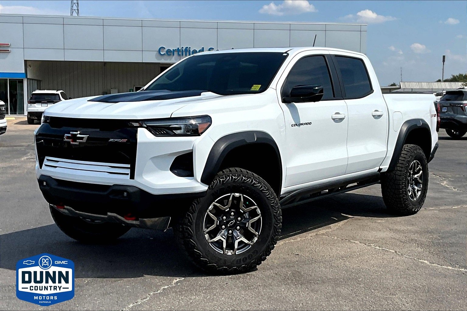 New 2026 Chevrolet Colorado ZR2 w/ Technology Package image 1