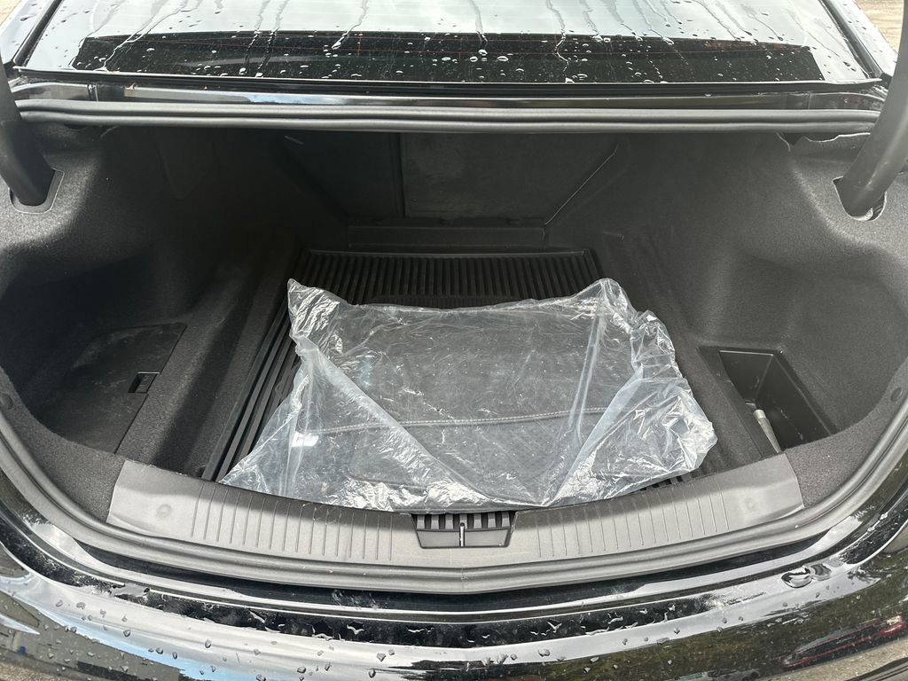 Used 2026 Cadillac CT5 V w/ Technology Package RWD image 12
