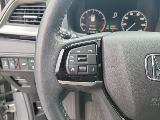 Used 2025 Honda Odyssey Touring image 19