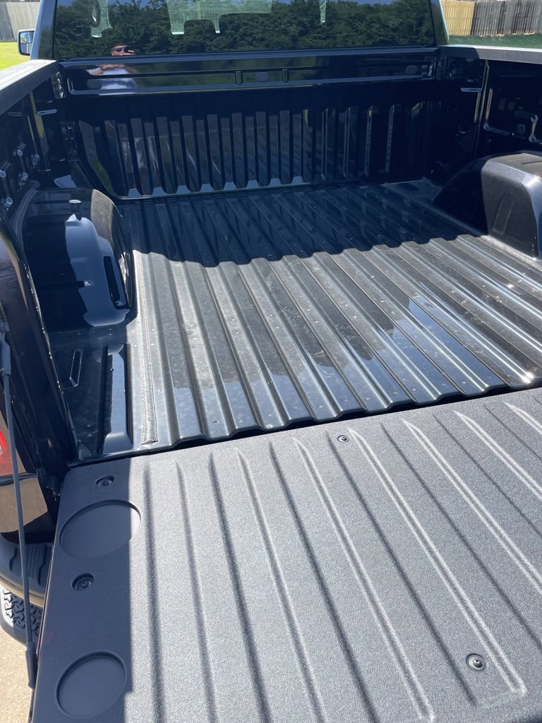 Used 2025 GMC Sierra 1500 Elevation AWD/4WD image 12