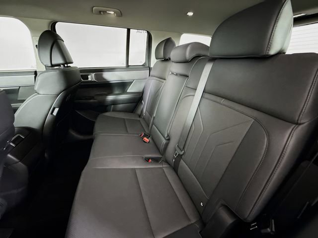 Used 2024 Hyundai Santa Fe XRT image 25