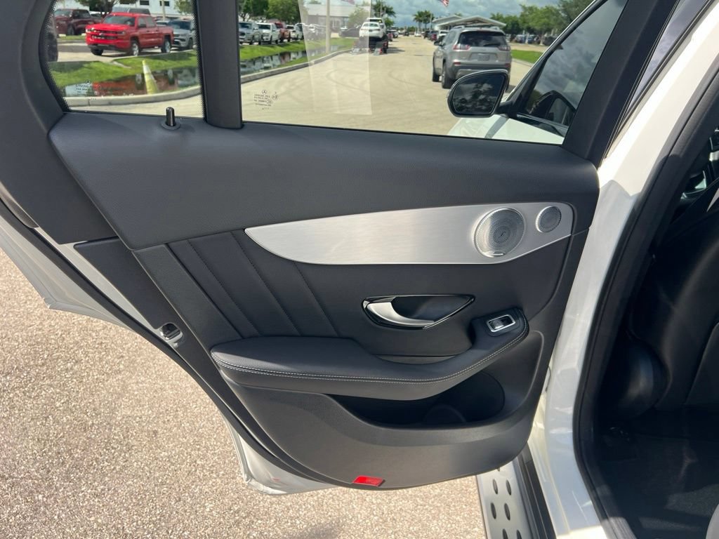Used 2019 Mercedes-Benz GLC 300 image 28