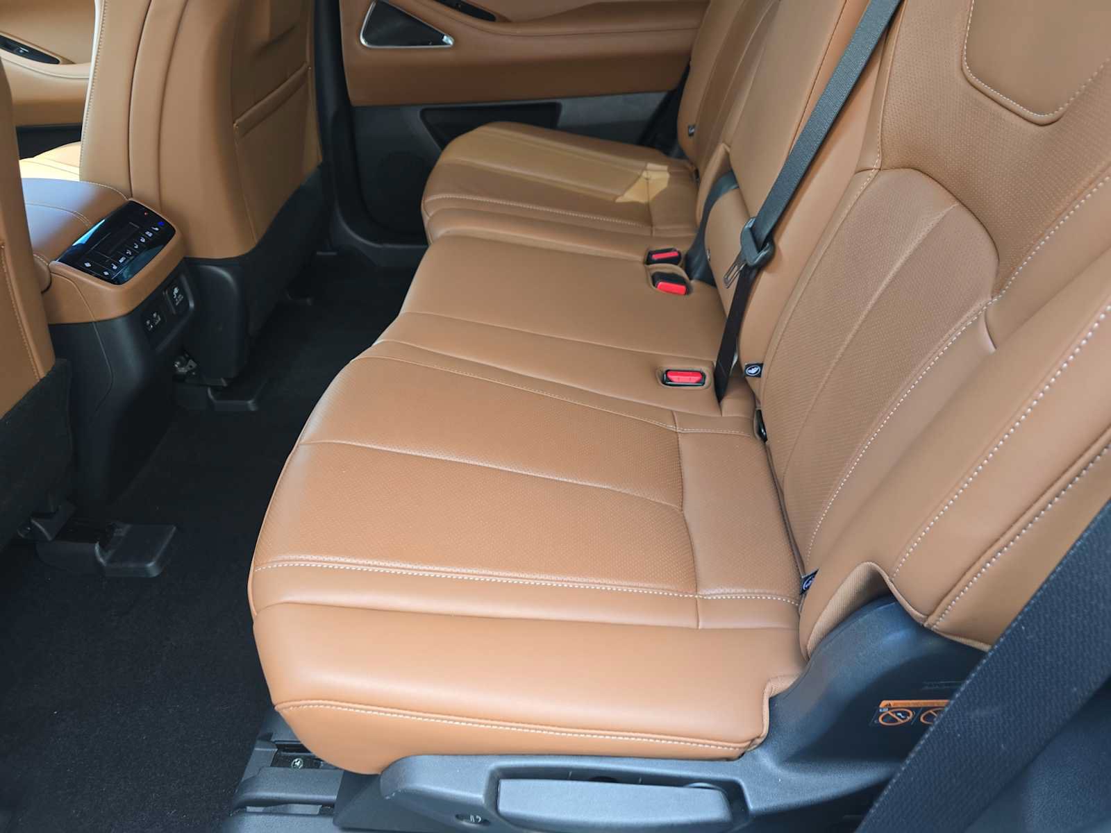 Used 2025 INFINITI QX60 Sensory AWD/4WD image 15