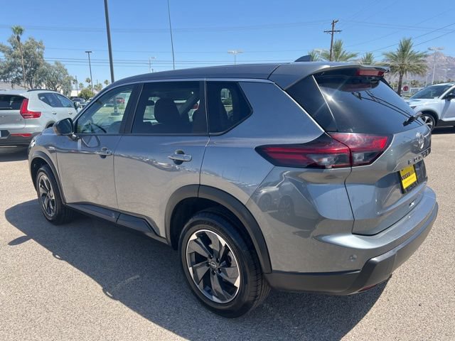 Used 2025 Nissan Rogue SV FWD image 6