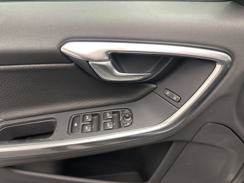 Used 2012 Volvo S60 T6 image 23