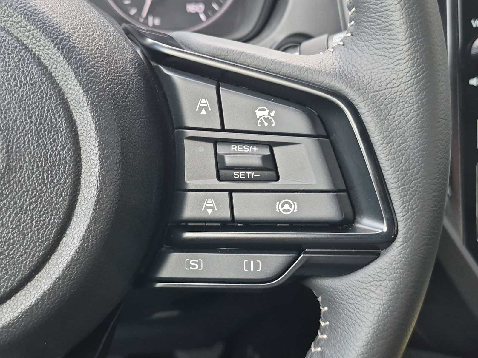 Used 2026 Subaru Forester Premium AWD/4WD image 24