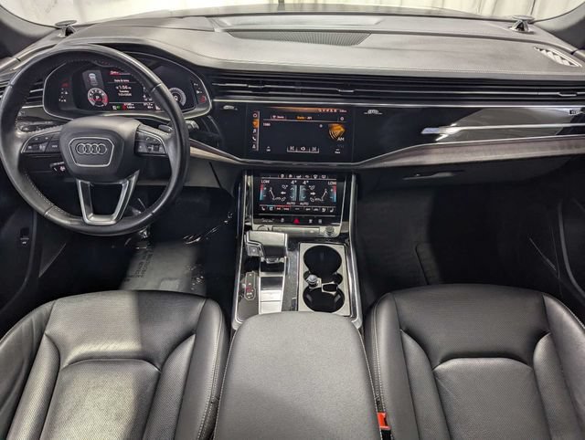 Used 2020 Audi Q8 Prestige w/ Prestige Package AWD/4WD image 6