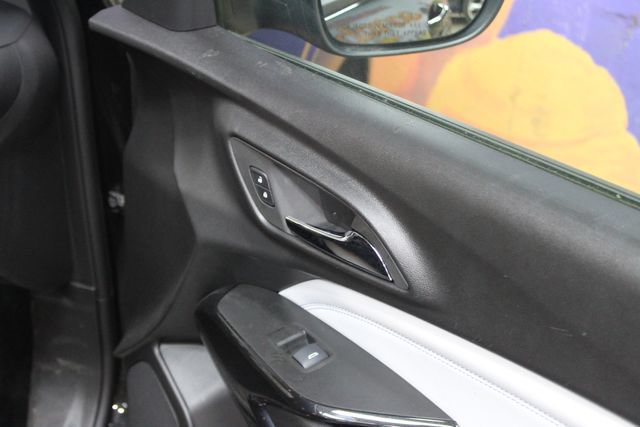Used 2024 Chevrolet Trax LT w/ Driver Confidence Package FWD image 11