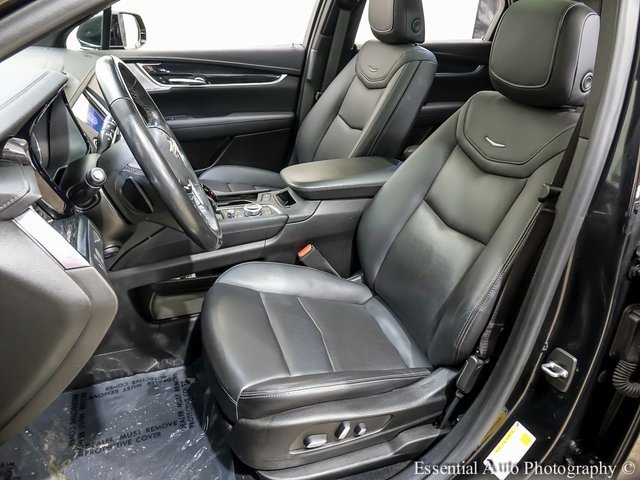 Certified 2022 Cadillac XT5 Premium Luxury image 9