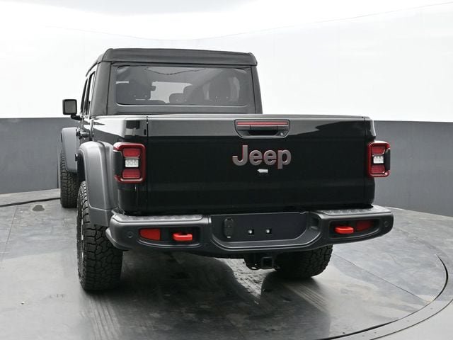 New 2025 Jeep Gladiator Rubicon w/ Safety Group AWD/4WD image 4