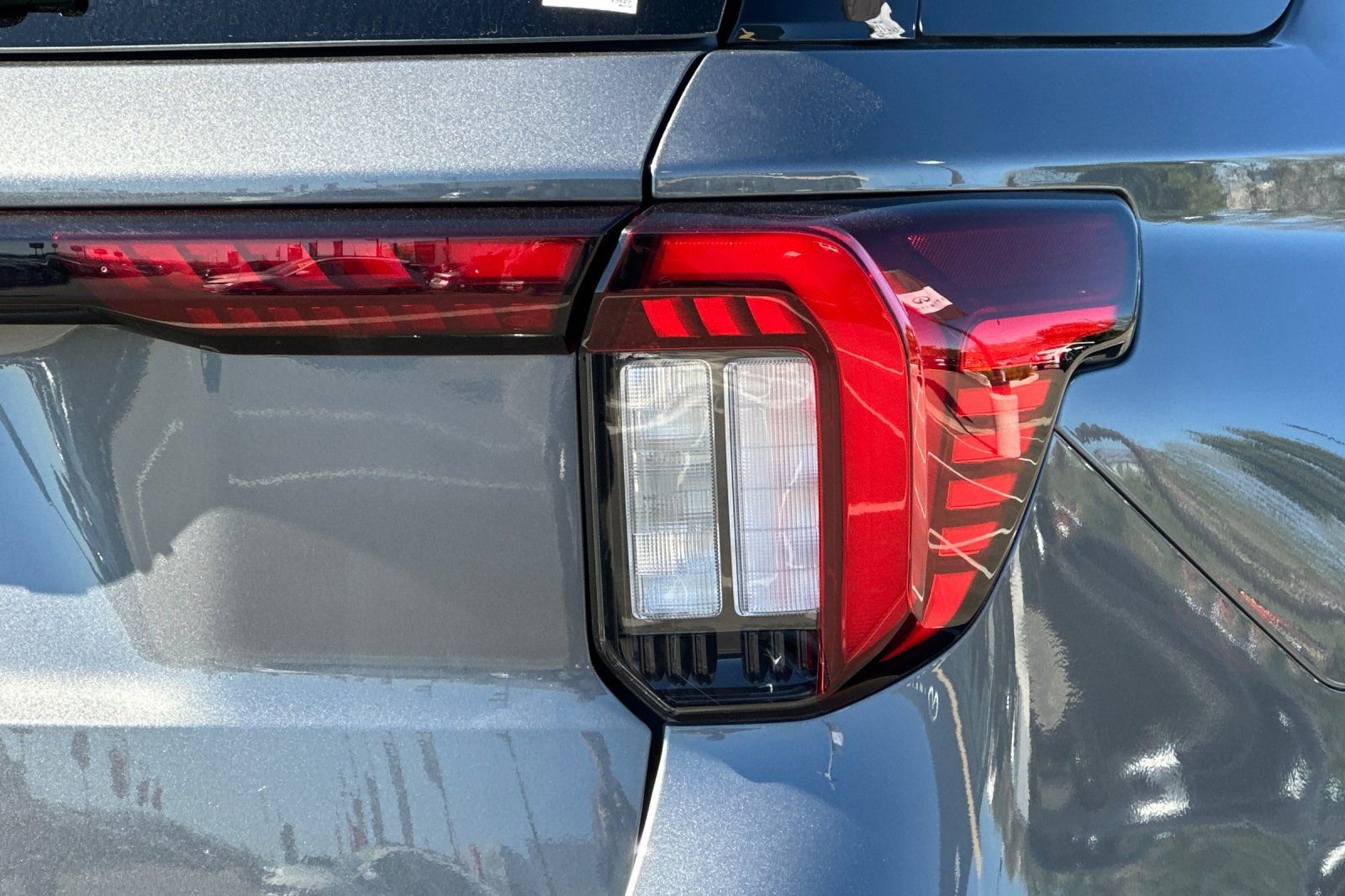 Used 2025 Ford Explorer Platinum w/ LUX Leather Package image 55