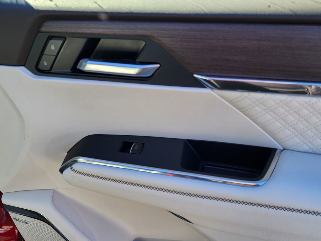 New 2026 GMC Acadia Denali w/ Super Cruise Package image 43