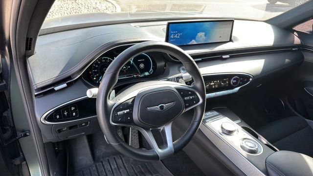 Used 2023 Genesis GV70 2.5T w/ Sport Prestige Package image 10