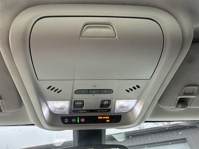 Used 2019 GMC Terrain SLT w/ Preferred Package image 38