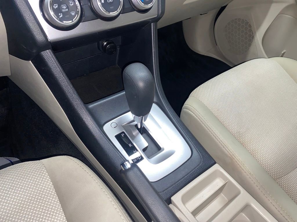 Used 2015 Subaru Crosstrek 2.0i Premium image 16