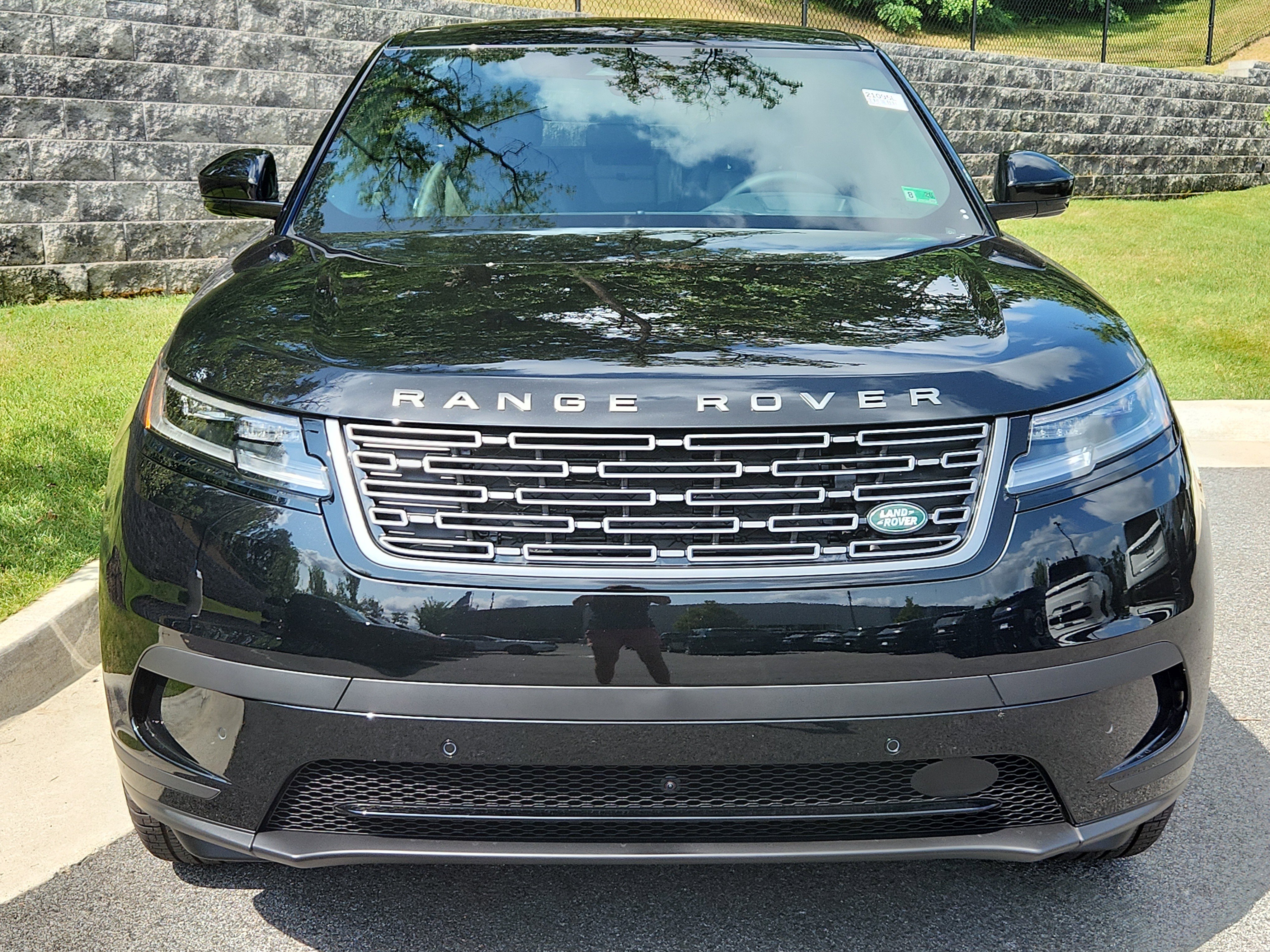 Used 2026 Land Rover Range Rover Velar S image 8