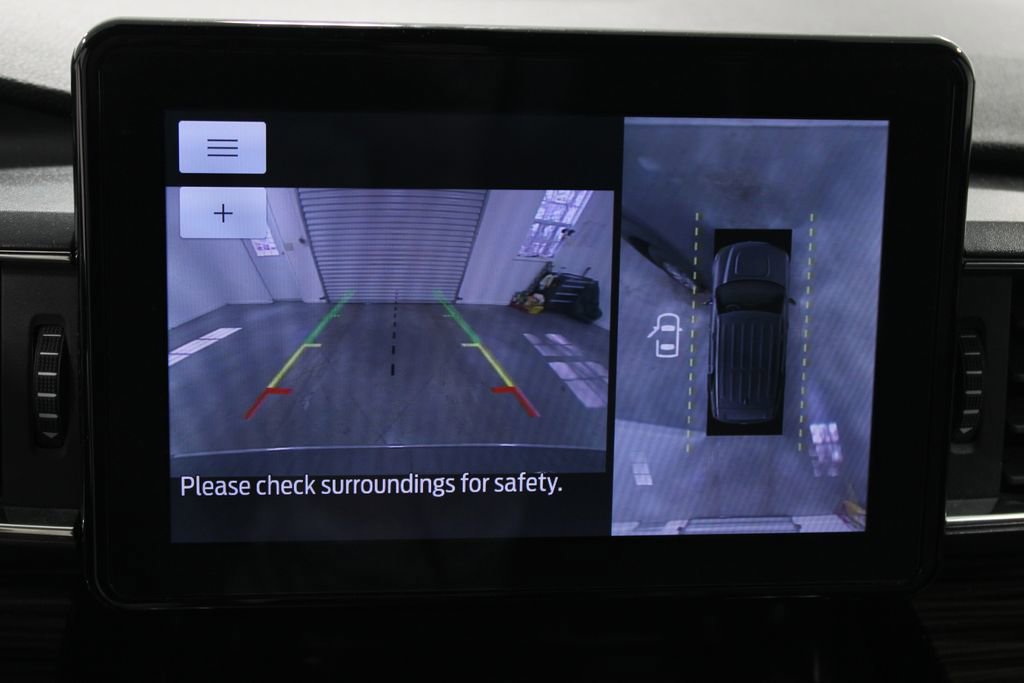 Used 2023 Ford Explorer Limited image 34