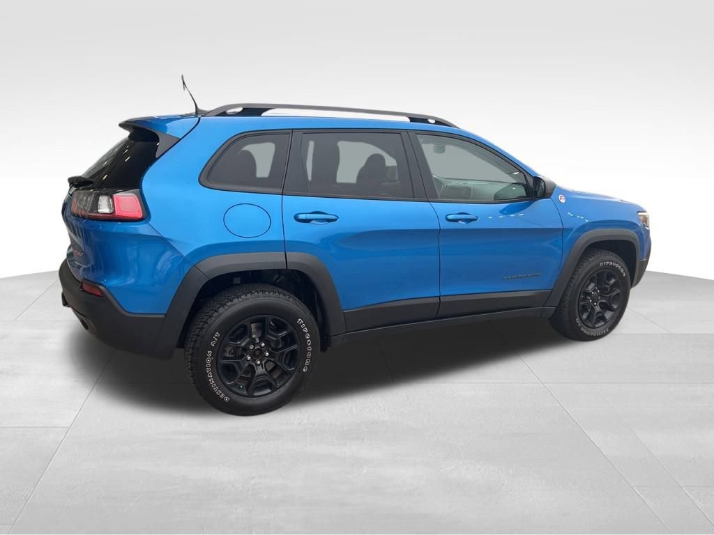 Used 2020 Jeep Cherokee Trailhawk w/ Cold Weather Group image 7