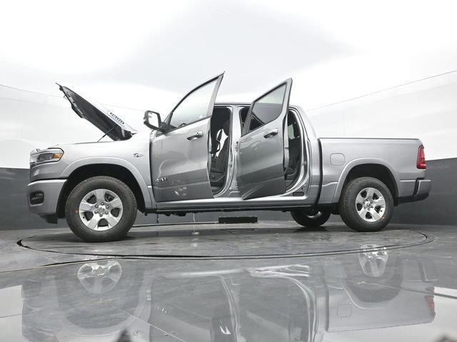 New 2026 RAM 1500 4x4 Crew Cab image 67