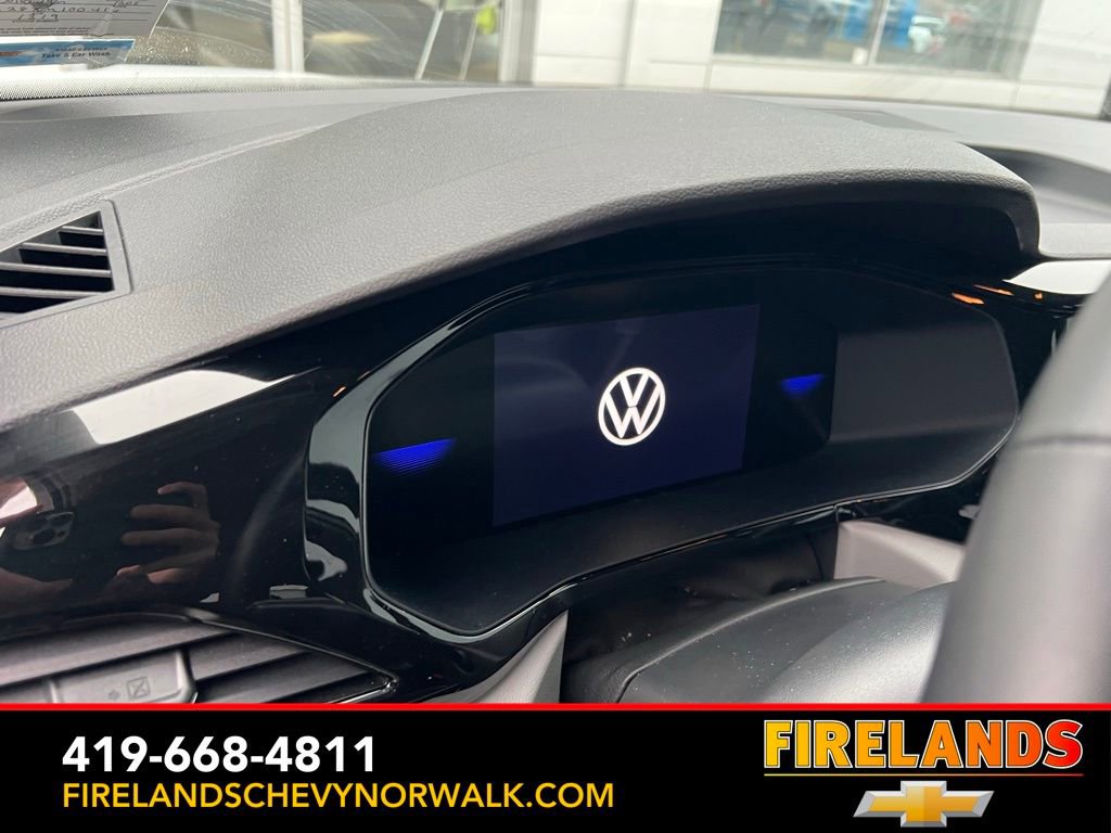 Used 2024 Volkswagen Taos S image 22