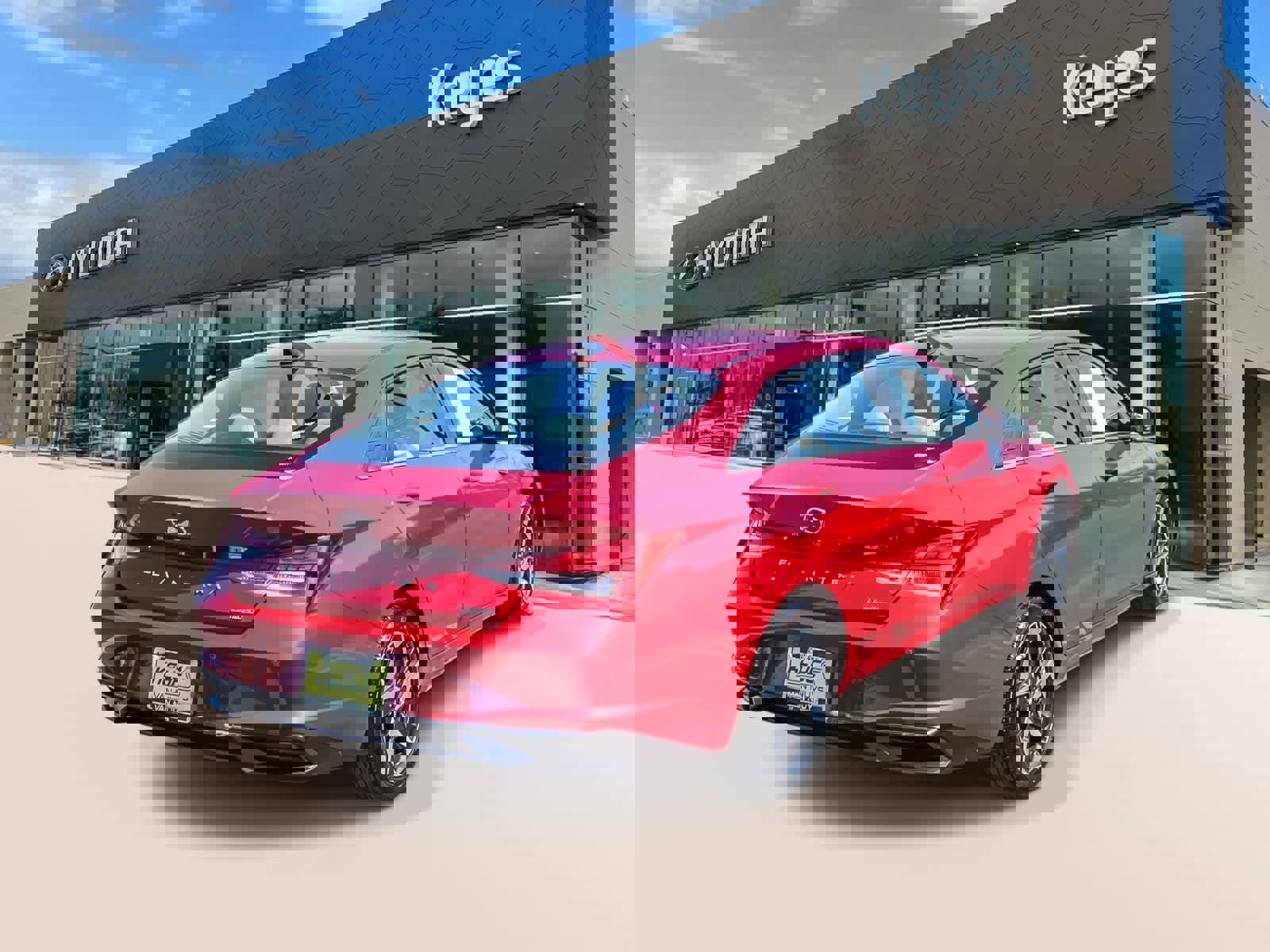 Certified 2023 Hyundai Elantra Limited image 4