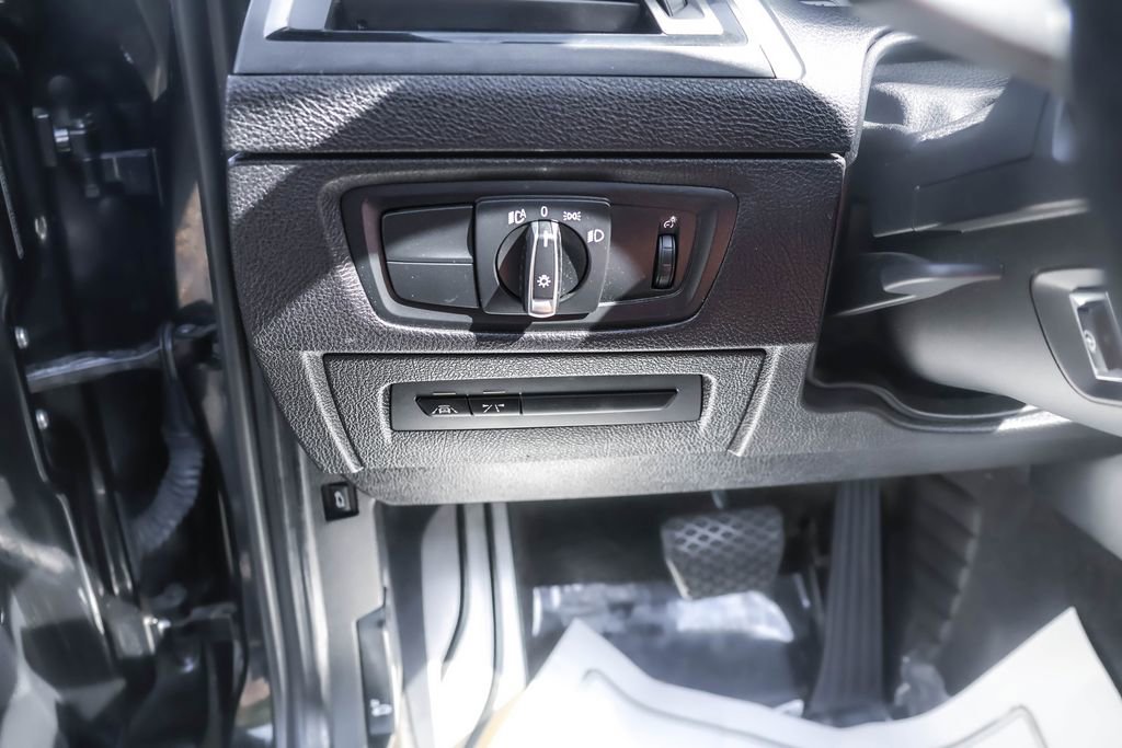 Used 2019 BMW M240i xDrive Convertible w/ Premium Package image 17