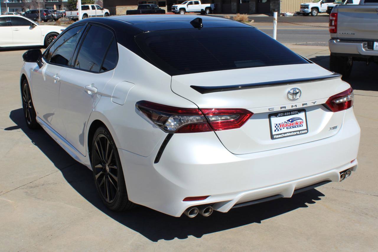 Used 2023 Toyota Camry XSE FWD image 10