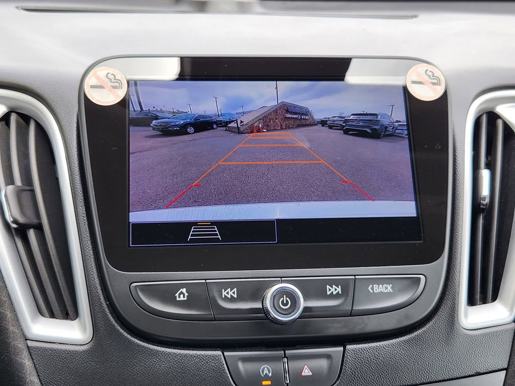 Used 2019 Chevrolet Malibu LT FWD image 9