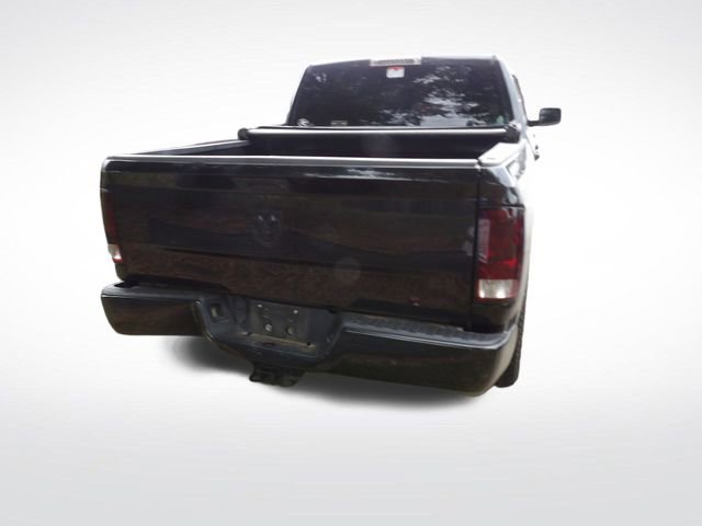 Used 2018 RAM 1500 Express w/ Black Ram 1500 Express Group RWD image 13